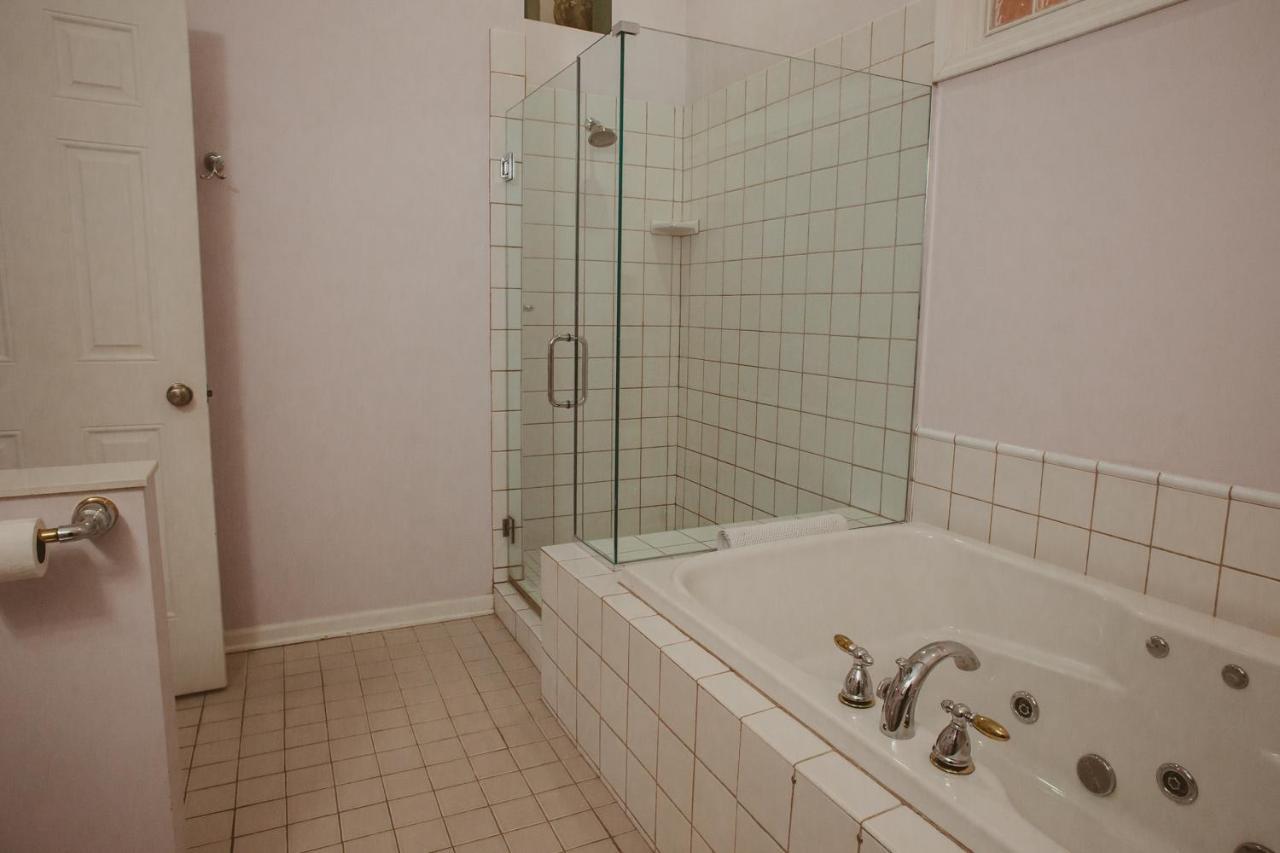 Deluxe Suite with Spa Bath,1167928612:JPEG